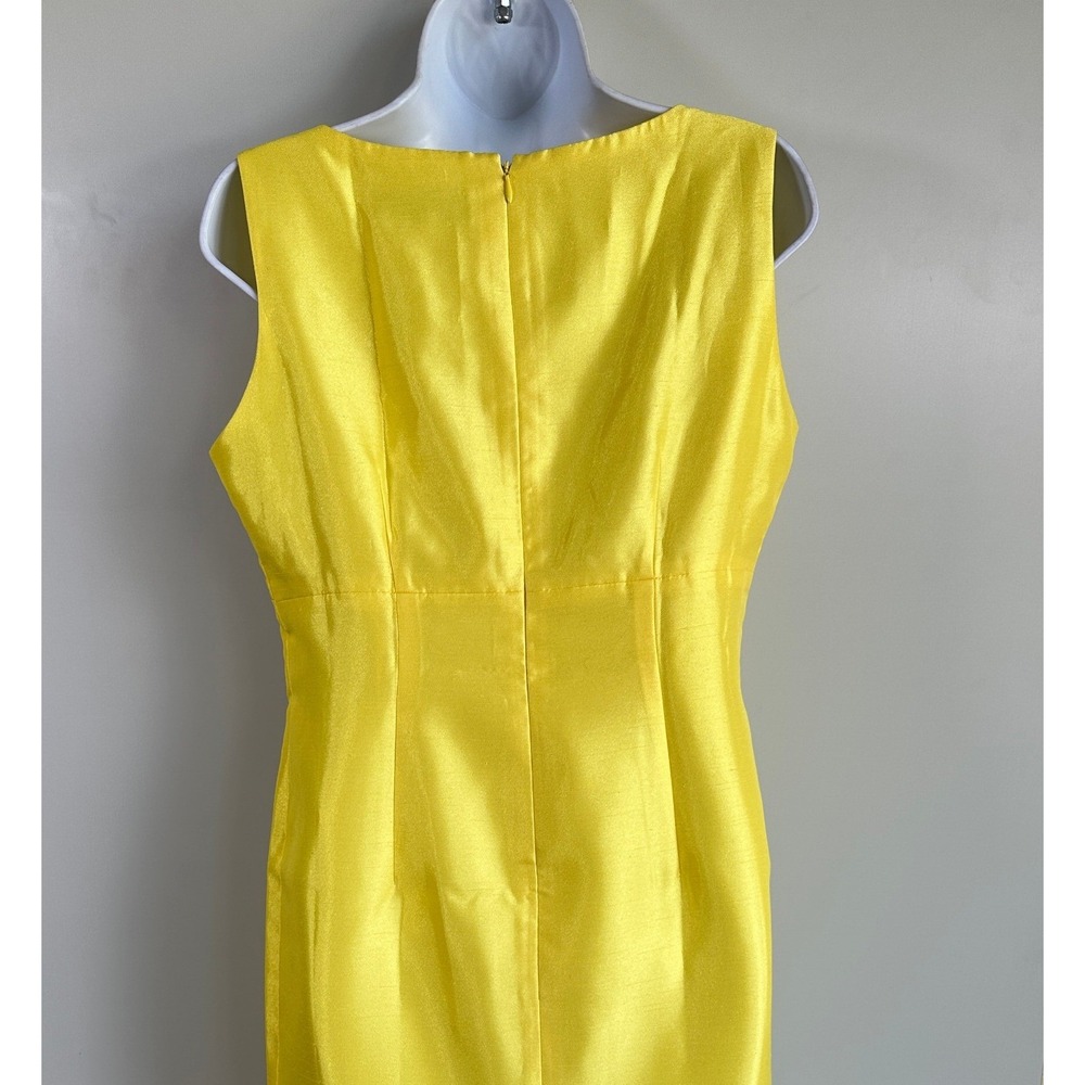 Kasper Yellow Satin‎ Sheath Dress Floral Applique Mod 60s Jackie O Size 6 Office - Picture 6 of 9